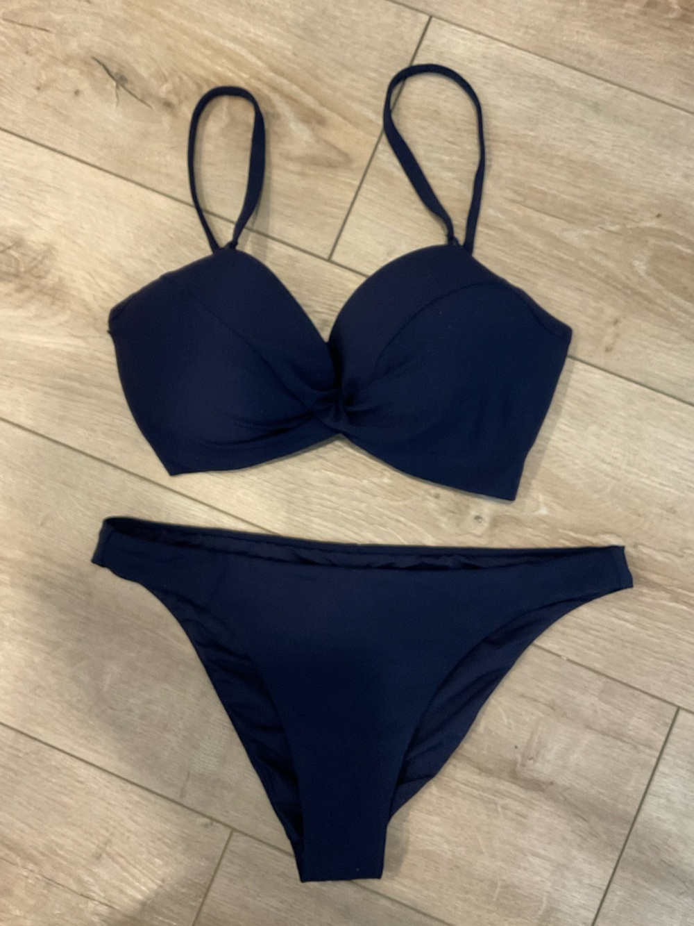 Robin Piccone Dark Navy Twist-Front Bikini small
